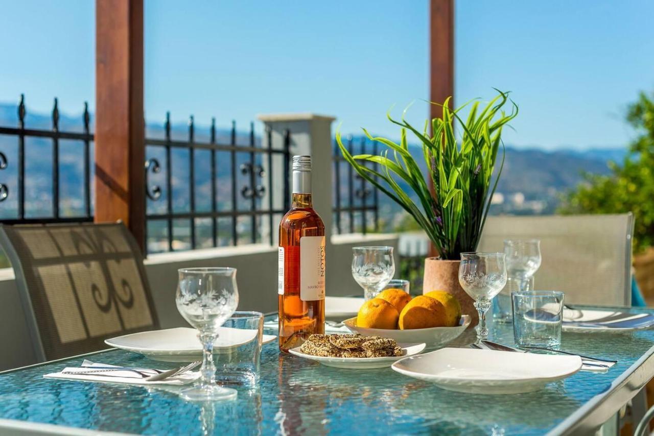 Superior Apartment - Overlooking Chania-With Pool Chania  Luaran gambar